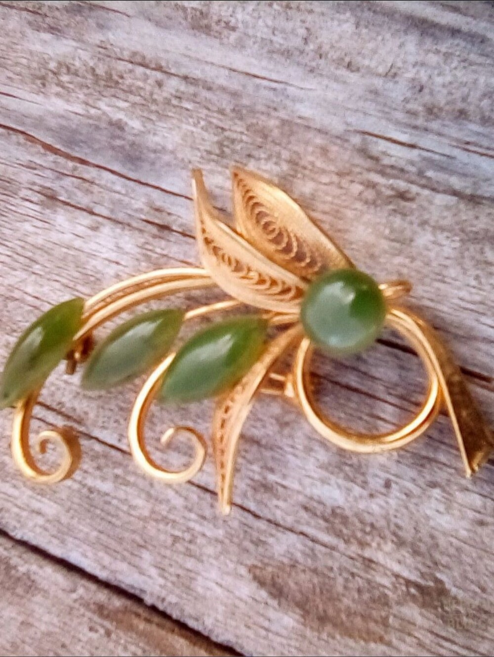 Vintage Floral Spray Brooch Green Cabochons Gold Tone Filigree Leaf Mid Century